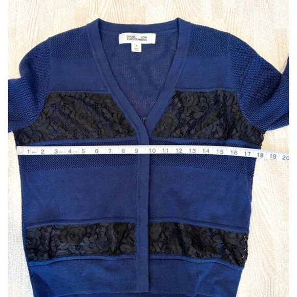 Diane Von Furstenburg Merino Wool and Lace Cardigan Size Medium - Picture 8 of 9
